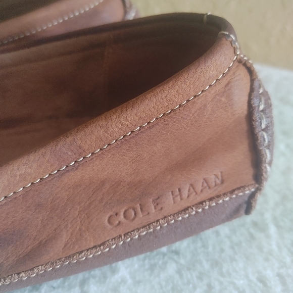 Shoes - Picture 3 of 7